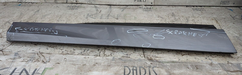 AUDI E-TRON 2018-ON FRONT DOOR LEFT N/S MOLDING TRIM 4KE853059A GENUINE