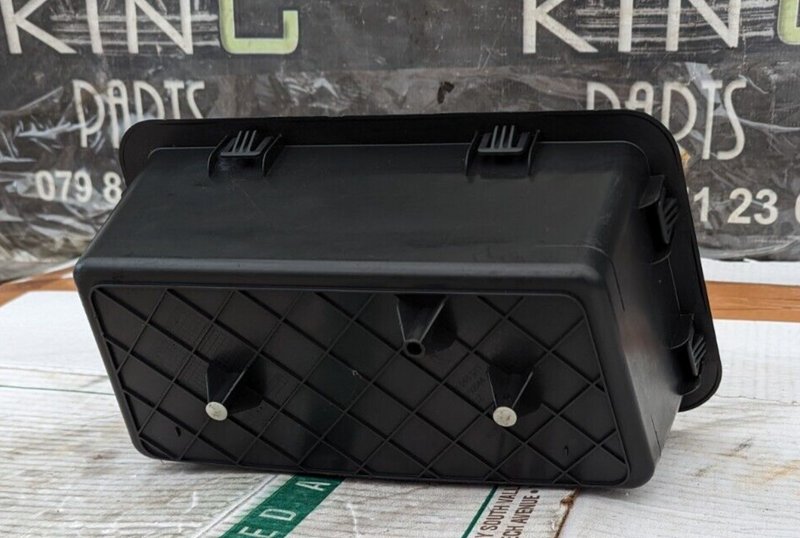 BMW 3 SERIES F30 2011-2019 REAR LEFT SIDE BOOT STORAGE COMPARTMENT BOX 7245911