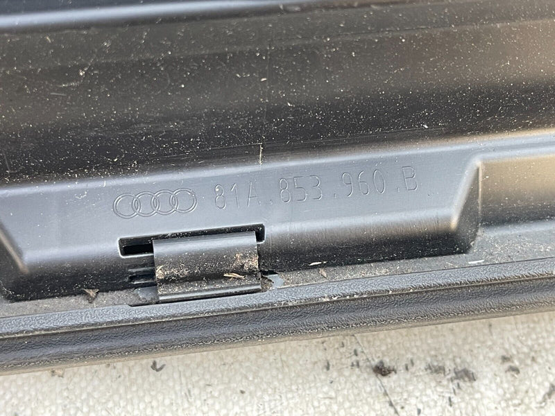 AUDI Q2 81A 2017-2024 RIGHT SIDE FRONT DOOR TRIM MOULDING PANEL 81A853960B