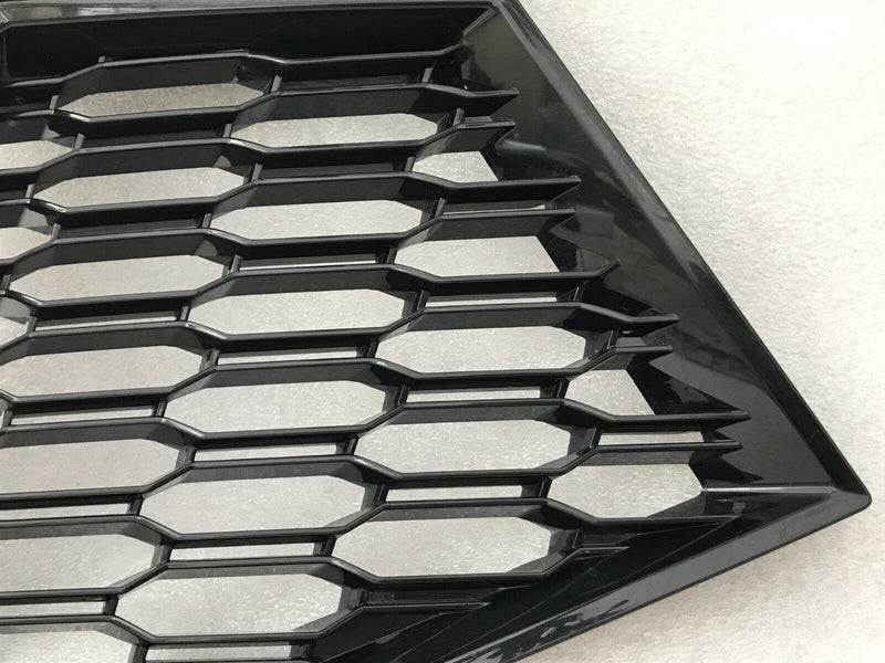 BMW 2 F44 GRAN COUPE MSPORT 2020 FRONT BUMPER RIGHT GRILL FOG LIGHT TRIM 8075518