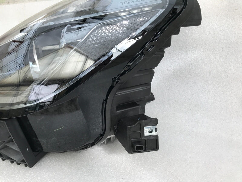 MASERATI GRECALE M182 **NEW GENUINE FRONT HEADLIGHT LAMP LEFT SIDE IT51330748