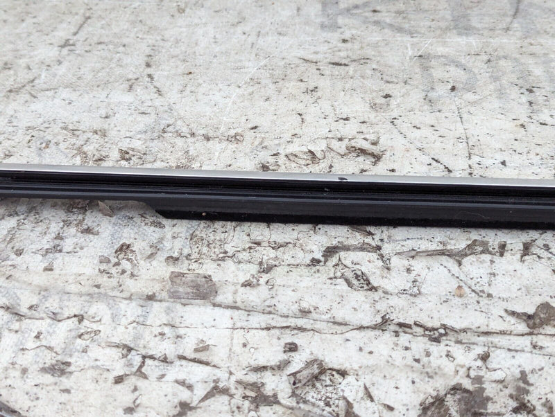 SKODA KAROQ NU7 17-21 REAR RIGHT O/S DOOR WINDOW TOP MOLDING STRIP TRIM GENUINE