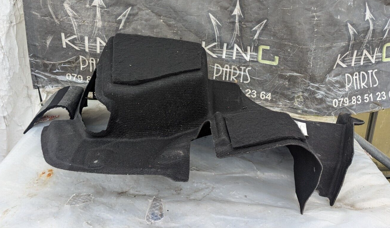 MERCEDES-BENZ C-CLASS W204 07-11 BOOT TRUNK LEFT SIDE BOOT CARPET A2046905426