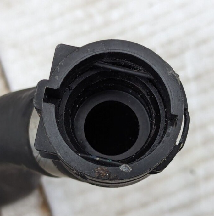 BMW 3 SERIES F30 2011-2019 HEATER CORE ENGINE FEED HOSE 9243891 GENUINE