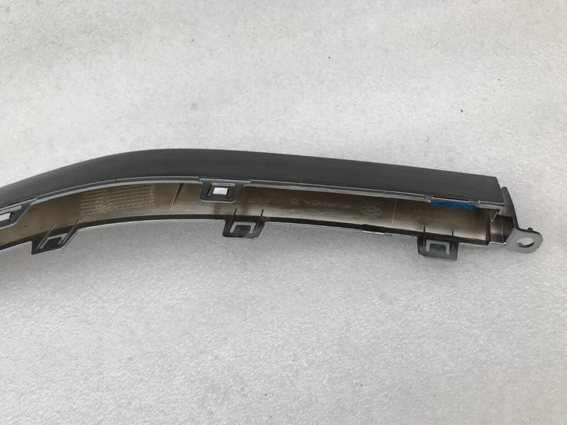 HYUNDAI TUCSON NX4 2020-ON FRONT BUMPER LEFT LOWER TRIM MOULDING 86595-N7010
