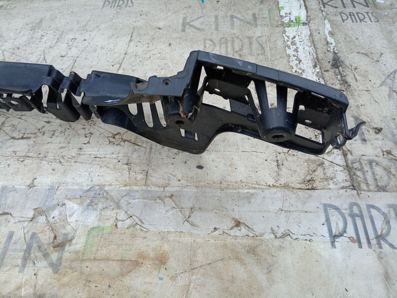 BMW 3 F30 F31 M-SPORT 2012-2014 REAR BUMPER CENTRE MOUNT BRACKET 7256922