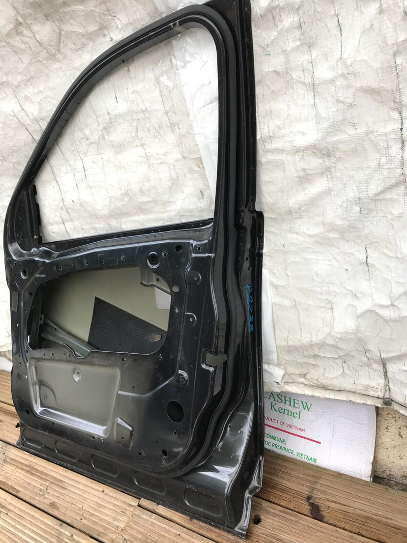 LAND ROVER DISCOVERY SPORT L550 2015- GENUINE FRONT DOOR PANEL RIGHT SIDE