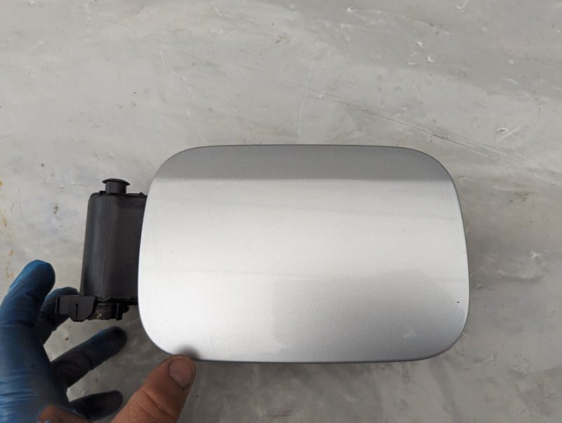 MERCEDES S-CLASS W221 2006-2013 FUEL FLAP CAP LID TANK COVER A0005846517 GENUINE