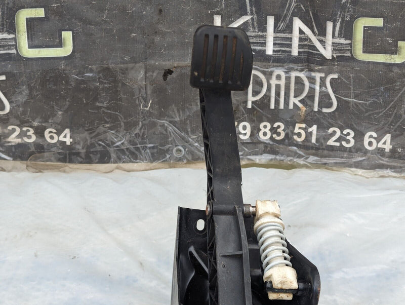 RANGE ROVER EVOQUE L538 MANUAL CLUTCH PEDAL ASSEMBLY BJ32-7B633-DC GENUINE