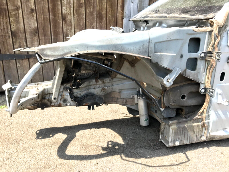 MERCEDES S CLASS W221 SALOON 05-13 LEFT SIDE FRONT BODY CUT PART QUARTER PANEL