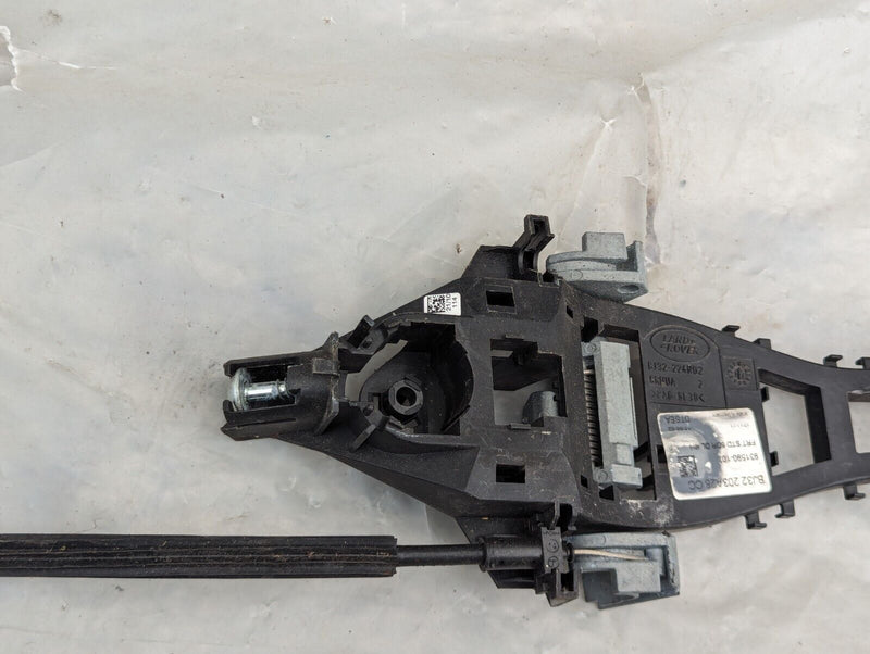 RANGE ROVER EVOQUE L538 FRONT RIGHT O/S EXTERIOR DOOR HANDLE MOUNT BJ32-203A28CC