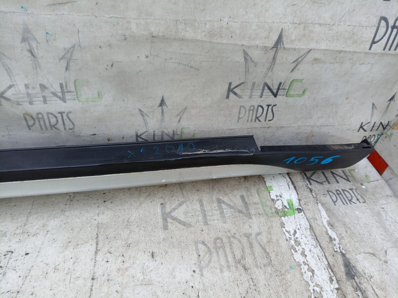 BMW X1 E84 xDrive 2009-2012 RIGHT DRIVER SIDE SKIRT SILL COVER 2990600
