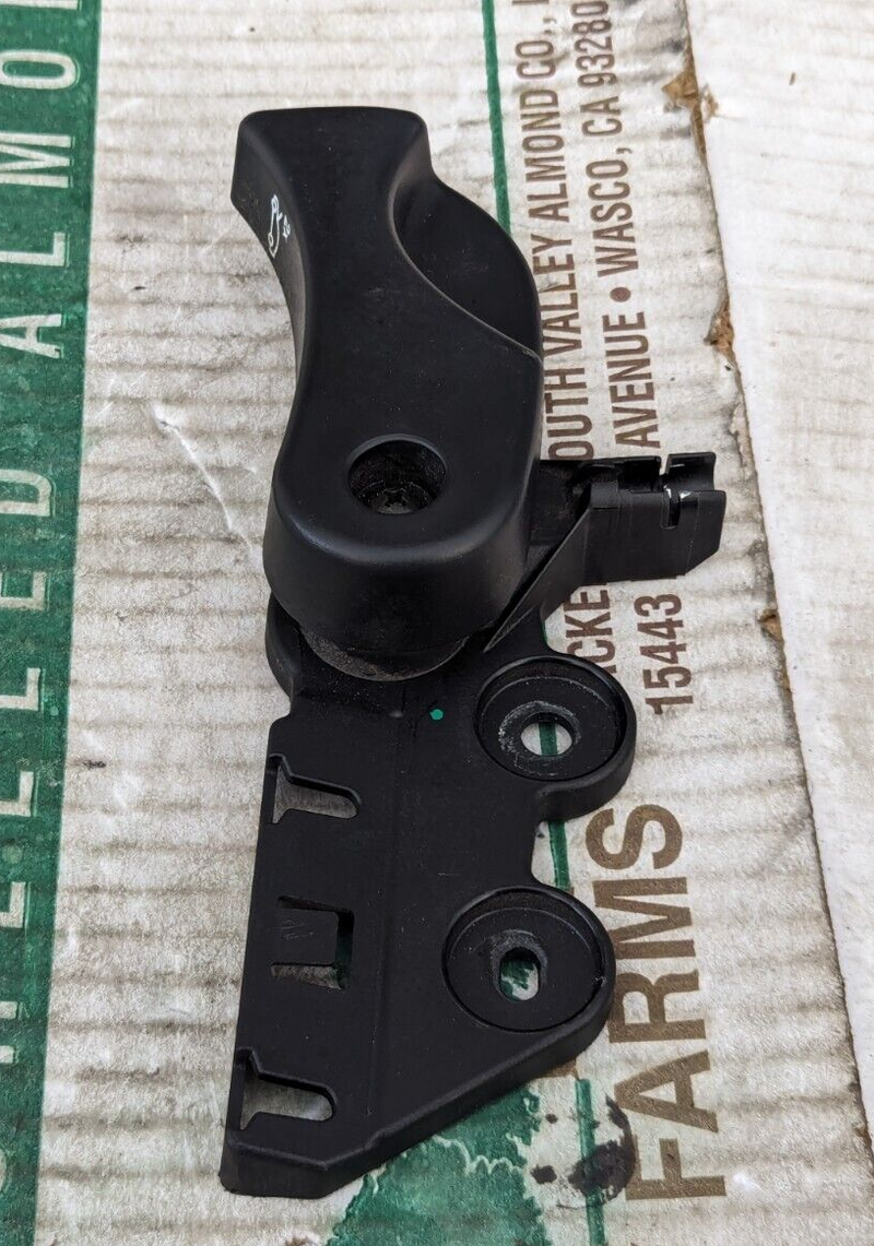 BMW 3 SERIES F30 11-19 BONNET RELEASE HANDLE 7309608 GENUINE