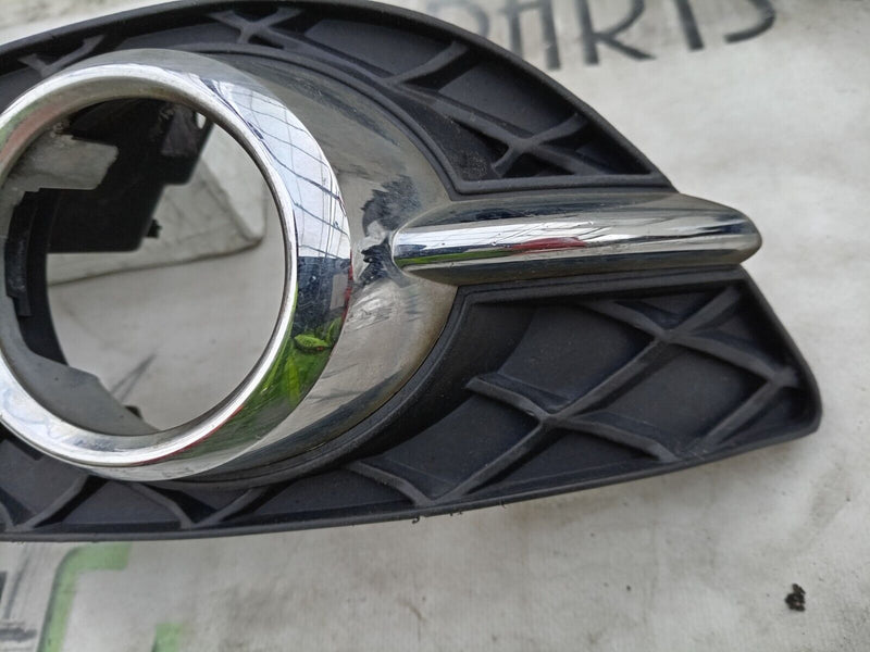 MERCEDES C CLASS W204 2011-2014 LEFT SIDE FOG LIGHT GRILL A2048803424