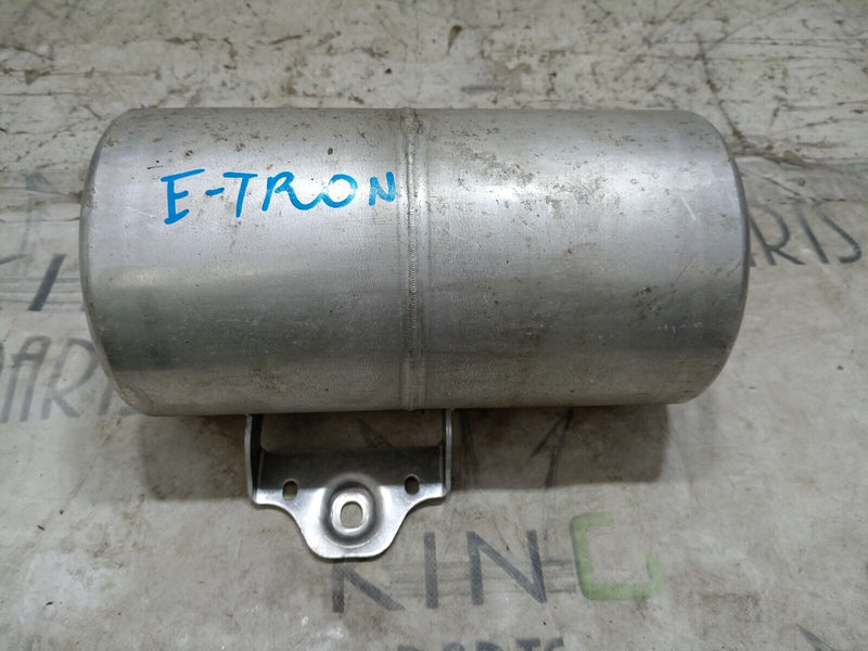 AUDI E-TRON 2018-ON REAR LEFT N/S AIR PRESSURE ACCUMULATOR 4KE616203A GENUINE