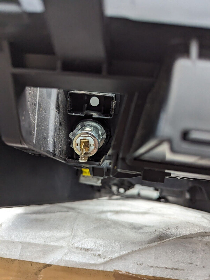 BMW X1 E84 09-15 CENTER CONSOLE ARMREST PHONE HOLDER STORAGE COMPARTMENT