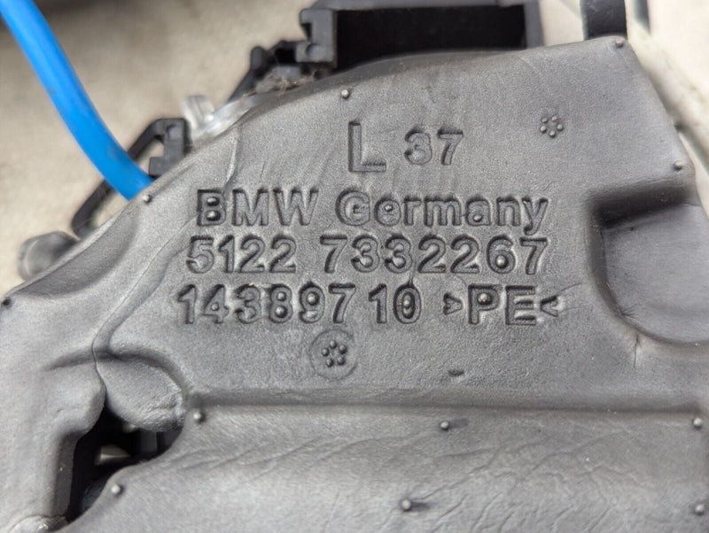 BMW 3 SERIES F30 11-19 REAR LEFT N/S/R DOOR HANDLE CARRIER W/DOOR LOCK MECHANISM