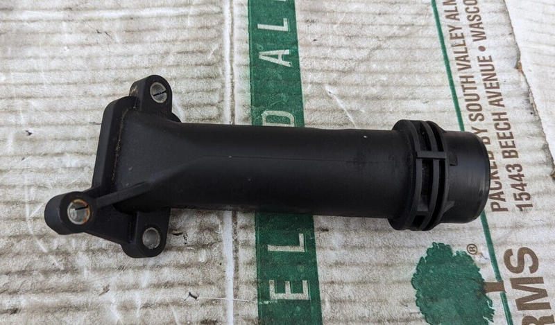 BMW 3 SERIES F30 11-19 COOLING SYSTEM FLANGE PIPE CONNECTOR 7810707 GENUINE