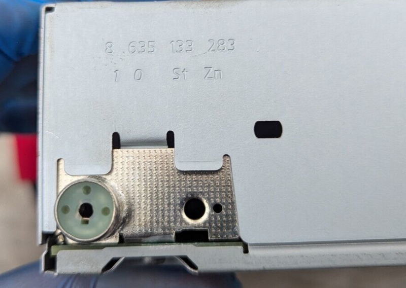 FIAT ABARTH 500 2008-2015 CAR STEREO RADIO CD MP3 PLAYER 7355852610 {NO CODE}