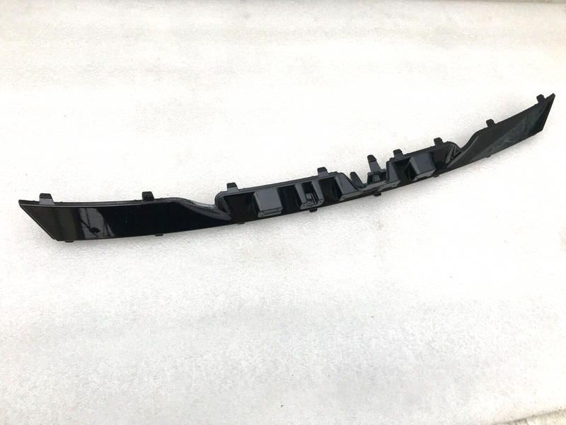 SEAT CUPRA BORN 2021-23 FRONT RADIATOR FINISHER GRILL TRIM MOULDING 10E853985