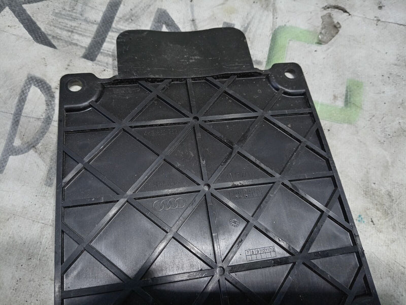 AUDI E-TRON 2018-ON CABLE RETAINER COVER 4KE863968 GENUINE