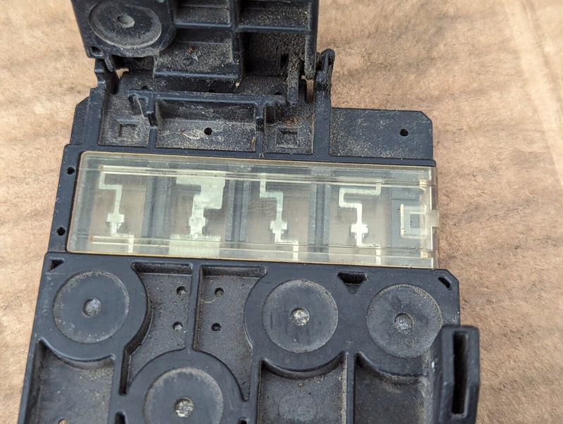 VW GOLF MK7 2012-2020 POSITIVE POWER DISTRIBUTOR FUSE BOX GENUINE K7005