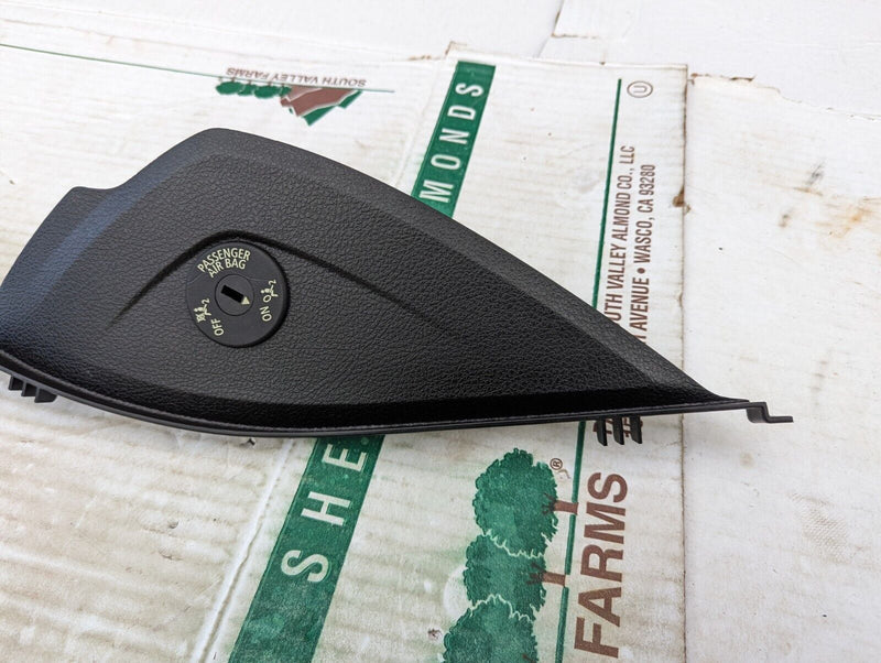 BMW 3 SERIES 11-19 LEFT  N/S DASHBOARD AR-BAG SWITCH ON/OFF END TRIM 9218553