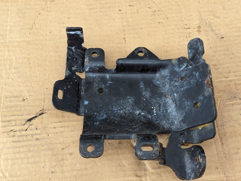 RANGE ROVER EVOQUE L538 2011-2015 2.2 FUEL FILTER MOUNTING BRACKET BJ32-9A072-AA