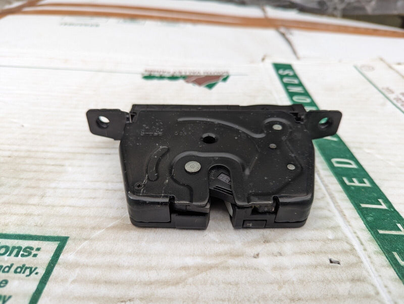 BMW 3 SERIES 2011-2019 TAILGATE BOOT LID LOCK CATCH 51247191212 GENUINE