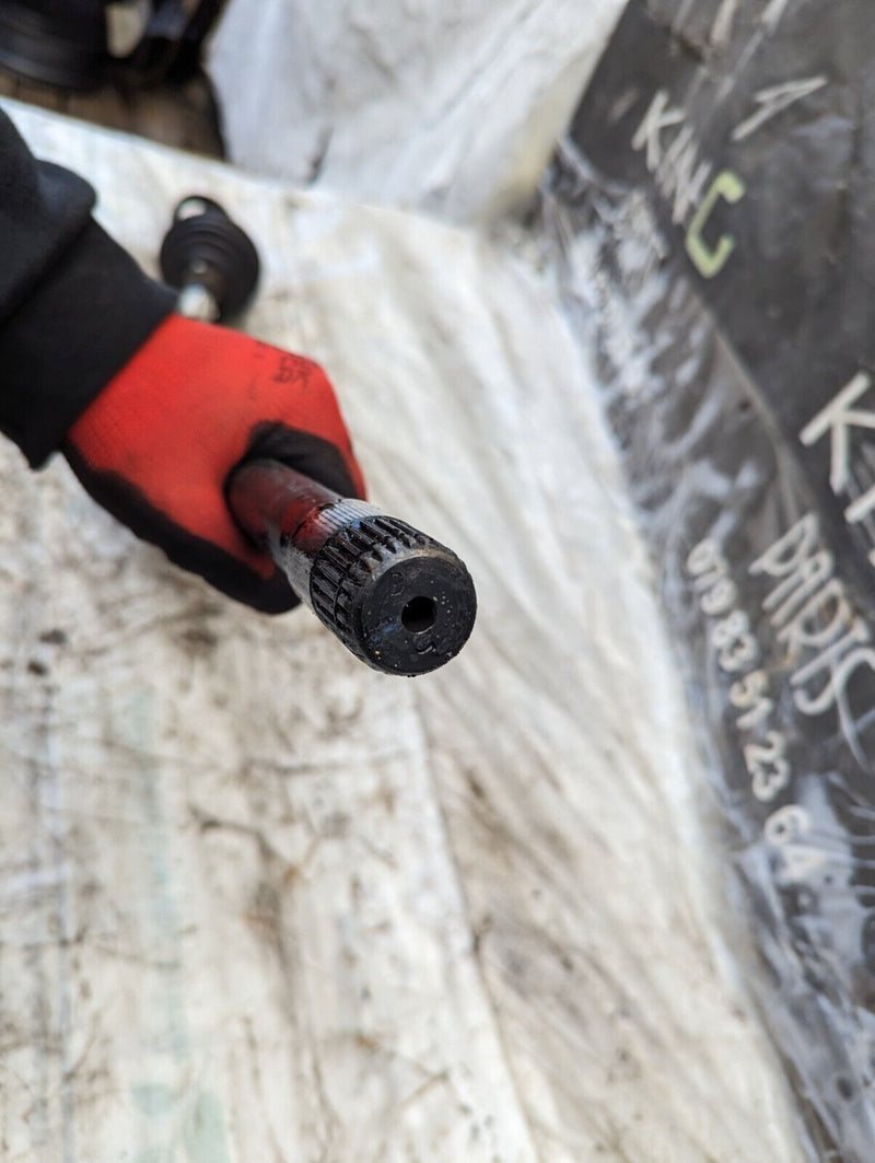 BMW X1 E84 09-15 RIGHT DRIVER SIDE DRIVE SHAFT GENUINE 7591682