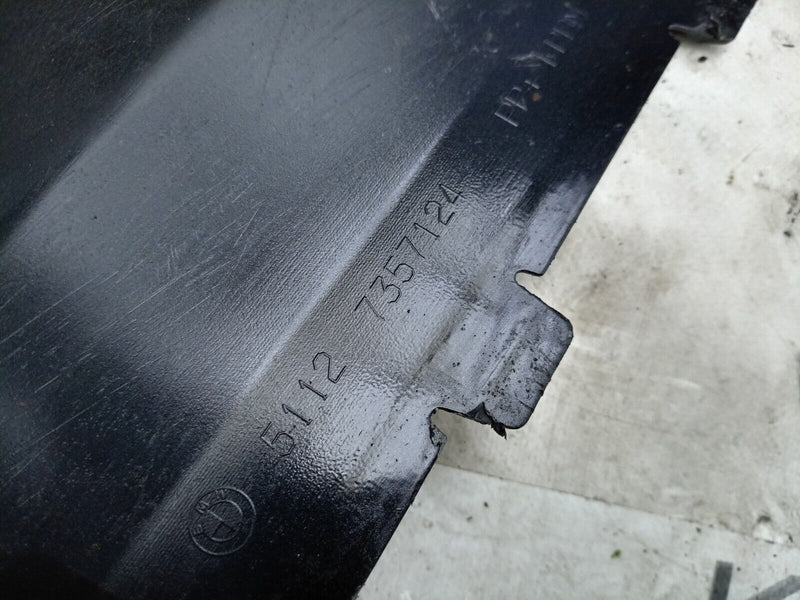 BMW 7 SERIES G11 2015-18 REAR BUMPER GENUINE 7357124