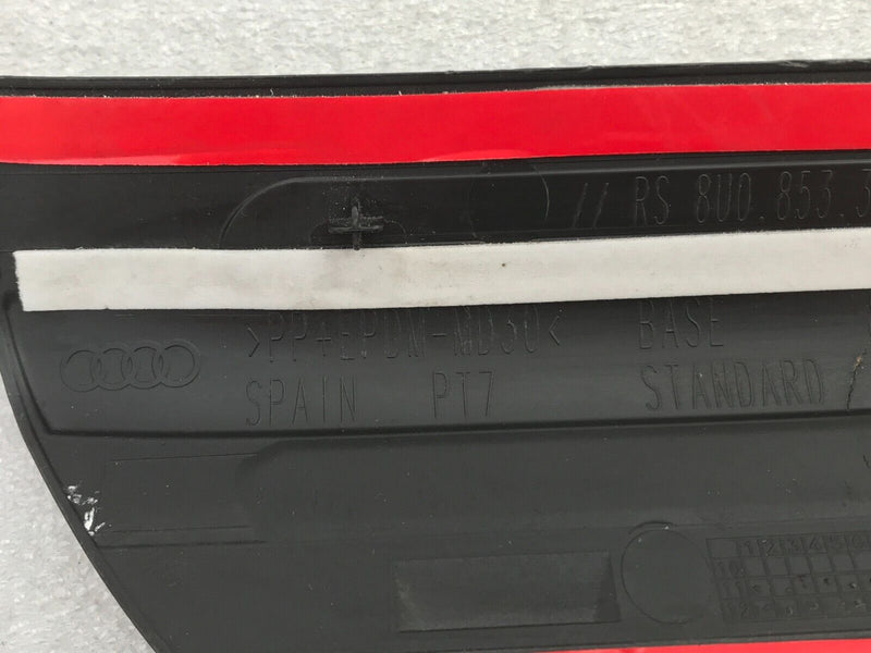 AUDI Q3 8U S-LINE REAR DOOR RIGHT SIDE STEP PLATE SILL TRIM COVER 8U0853376B
