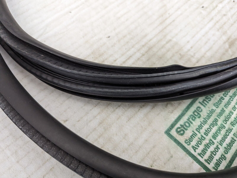 BMW 3 SERIES F30 2011-2019 REAR LEFT N/S DOOR RUBBER SEAL 7258311 GENUINE