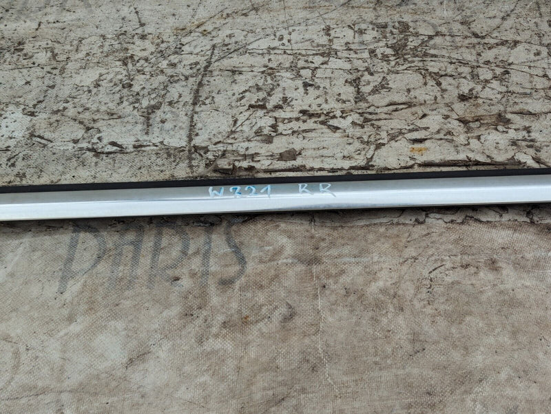 MERCEDES S-CLASS W221 06-13 REAR RIGHT O/S TOP DOOR CHROME MOLDING STRIP GENUINE
