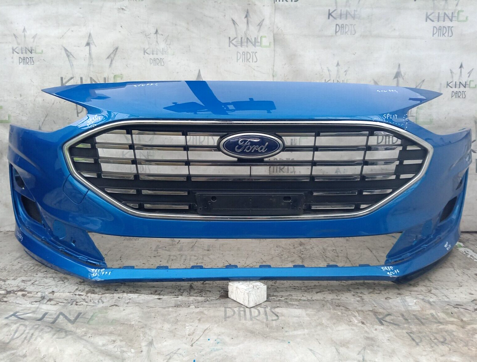 FORD FOCUS MK4 TITANIUM FACELIFT 2022-ON FRONT BUMPER GENUINE & GRILL