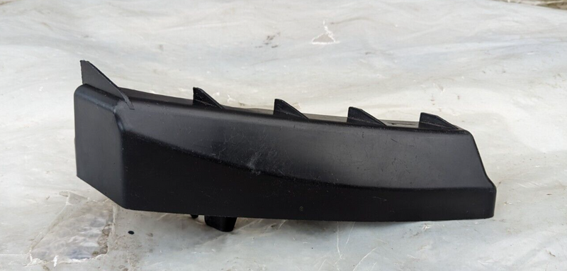 RANGE ROVER EVOQUE L538 FRONT RIGHT O/S UNDER HEADLAMP BUMPER MOUNT BRACKET