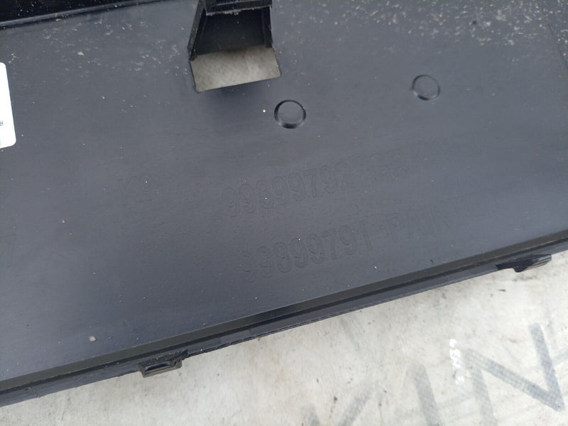 PEUGEOT RIFTER 2018-ON **NEW FRONT BUMPER GENUINE MIDDLE PART 9816755880