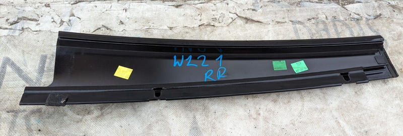 MERCEDES S-CLASS W221 06-13 REAR RIGHT O/S DOOR OUTER PILLAR TRIM A2216902087