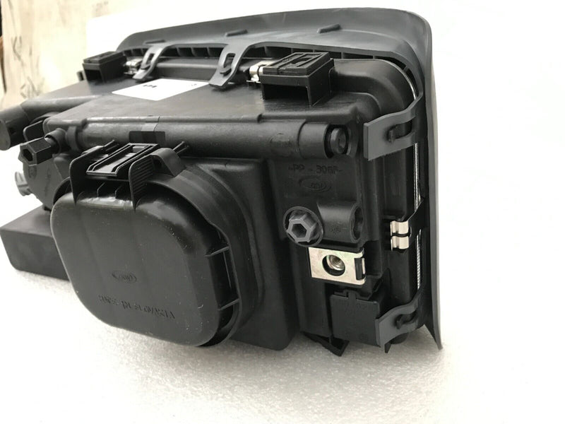 MAN TGA 2005-13 *LHD RIGHT DRIVER SIDE NEW FRONT HEADLIGHT GENUINE 81.25101.6581