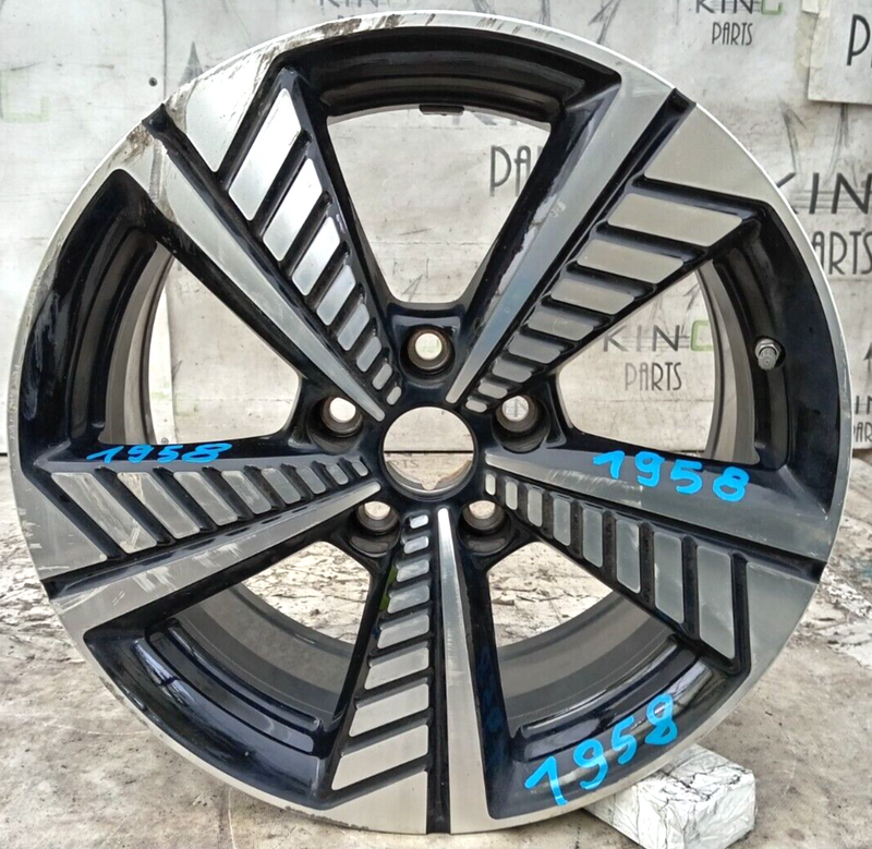 SAIC MOTOR MG ZS GENUINE ALLOY WHEEL RIM 17' 7Jx17H2 ET41 10483582