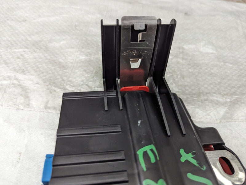 BMW X1 E84 2009-2015 POWER DISTRIBUTOR FUSE BOX GENUINE 6942912