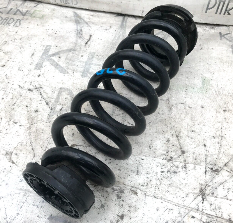 MERCEDES GLC X253 4MATIC RIGHT DRIVER SIDE REAR COIL SPING & RUBBER MOUNT