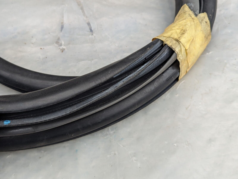 RANGE ROVER EVOQUE L538 2011-2015 REAR RIGHT O/S DOOR RUBBER SEAL GENUINE