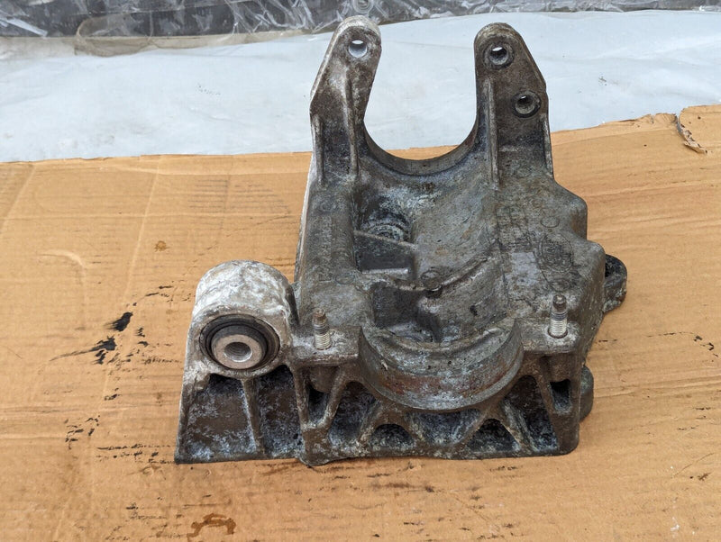 RANGE ROVER EVOQUE L538 2.2L DIESEL 11-15 DRIVESHAFT BRACKET 6G9N-4H473-CE