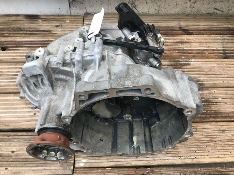 SEAT TARRACO 1.5 PETROL MANUAL GEARBOX 6 SPEED UXB 221021 / 0C9300044M