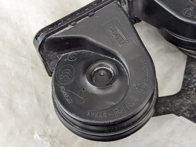 RANGE ROVER EVOQUE L538 2011-2015 PAIR HORNS SIGNAL LOW HIGH TONE BJ32-13A803-AC