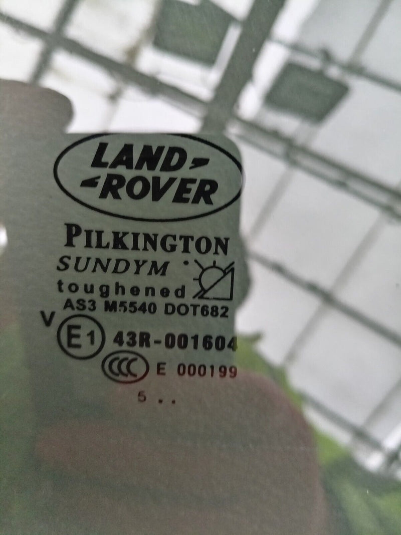 LAND ROVER DISCOVERY 4 L319 2009-2015 LEFT SIDE REAR DOOR WINDOW GLASS TINTED