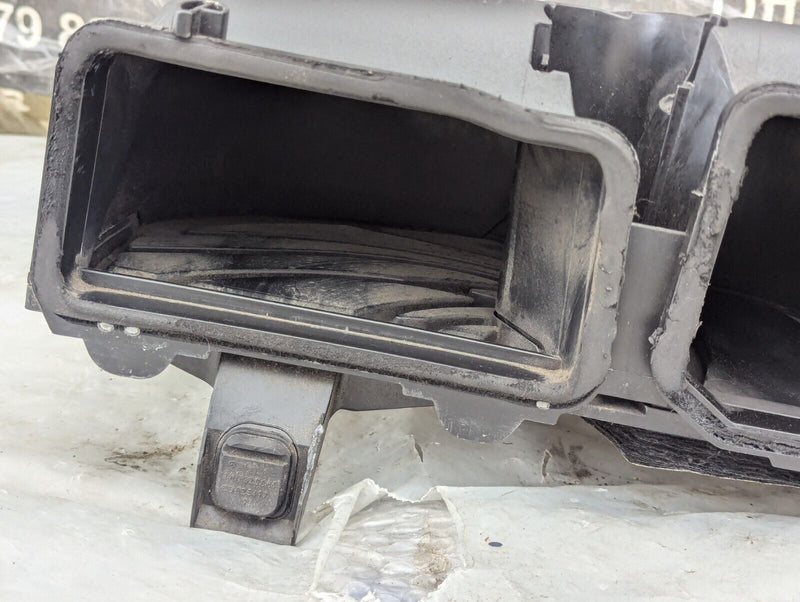 MERCEDES-BENZ C-CLASS W204 07-11 CABIN AIR FILTER HOUSING BOX A2048303403