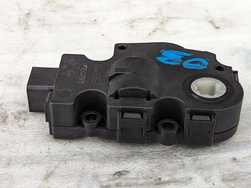 BMW X1 E84 09-15 AIR HEATER FLAP ACTUATOR 412650750 EFB332