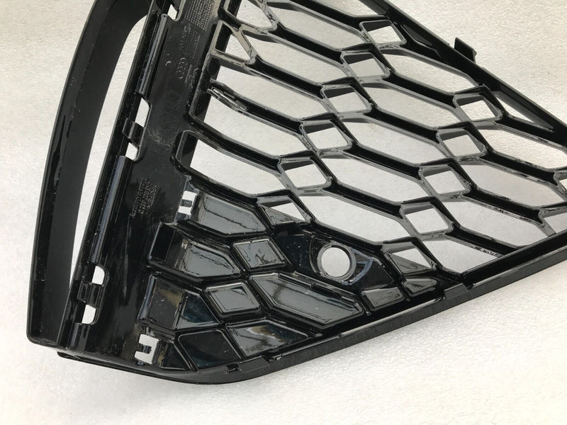 AUDI RS6 C8 2019- FRONT BUMPER RIGHT DRIVER SIDE GRILL TRIM MOULDING 4K8807682D